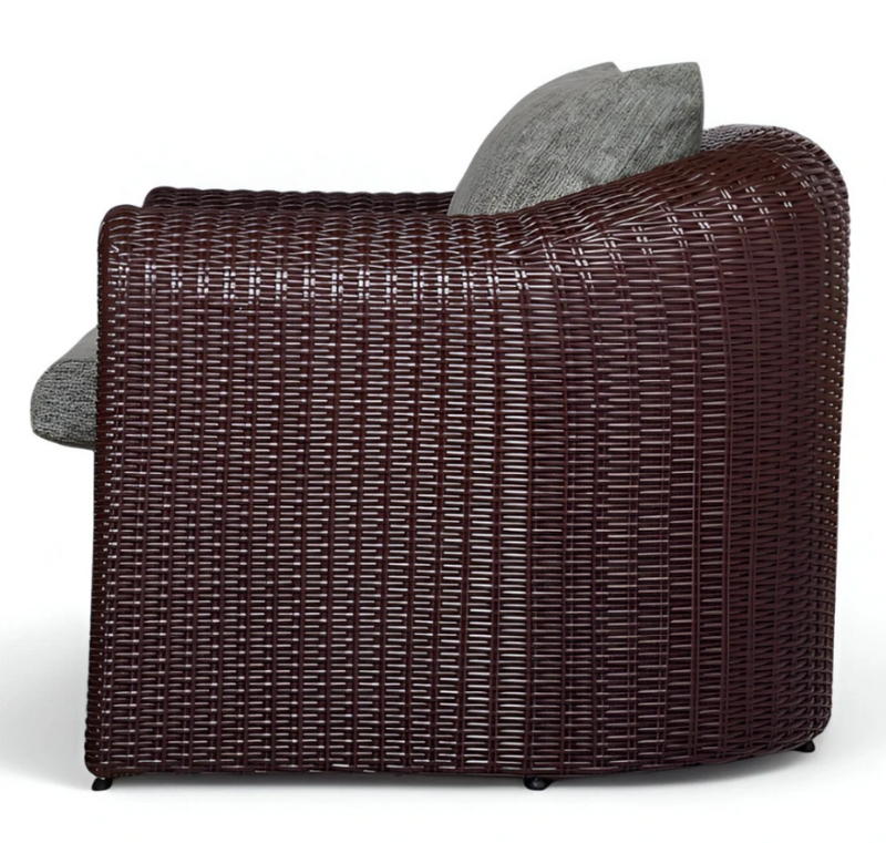 Grande poltrona intrecciata in rattan sintetico AMPIR. Colore: marrone