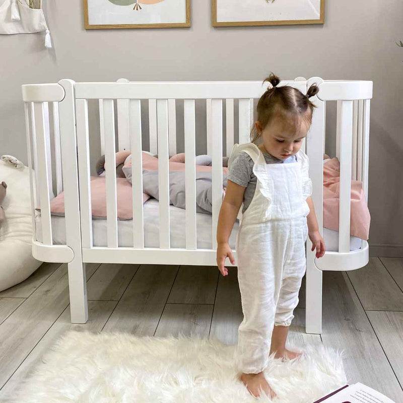 Lettino affiancabile al letto Zukko Gekko Kids. Evolutivo – Culla e lettino 2 in 1. Colore bianco.