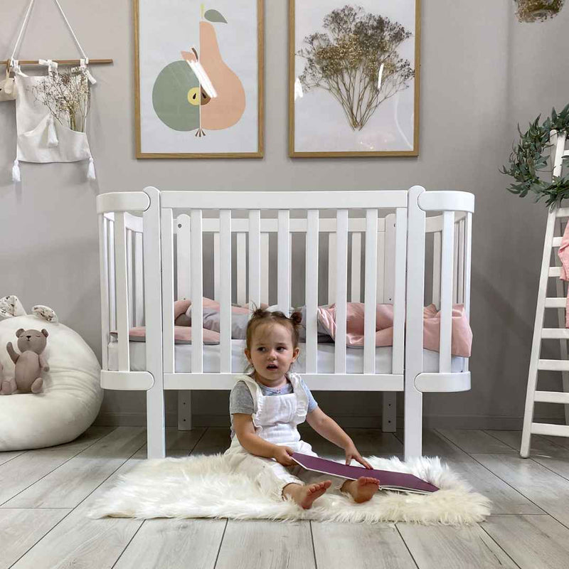 Lettino affiancabile al letto Zukko Gekko Kids. Evolutivo – Culla e lettino 2 in 1. Colore bianco.