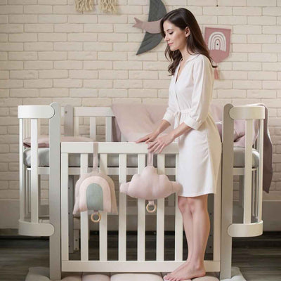Lettino affiancabile al letto Zukko Gekko Kids. Evolutivo – Culla e lettino 2 in 1. Colore bianco-grigio.