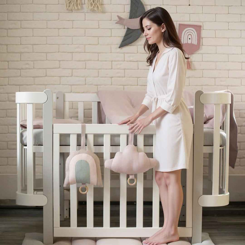 Lettino affiancabile al letto Zukko Gekko Kids. Evolutivo – Culla e lettino 2 in 1. Colore bianco-grigio.