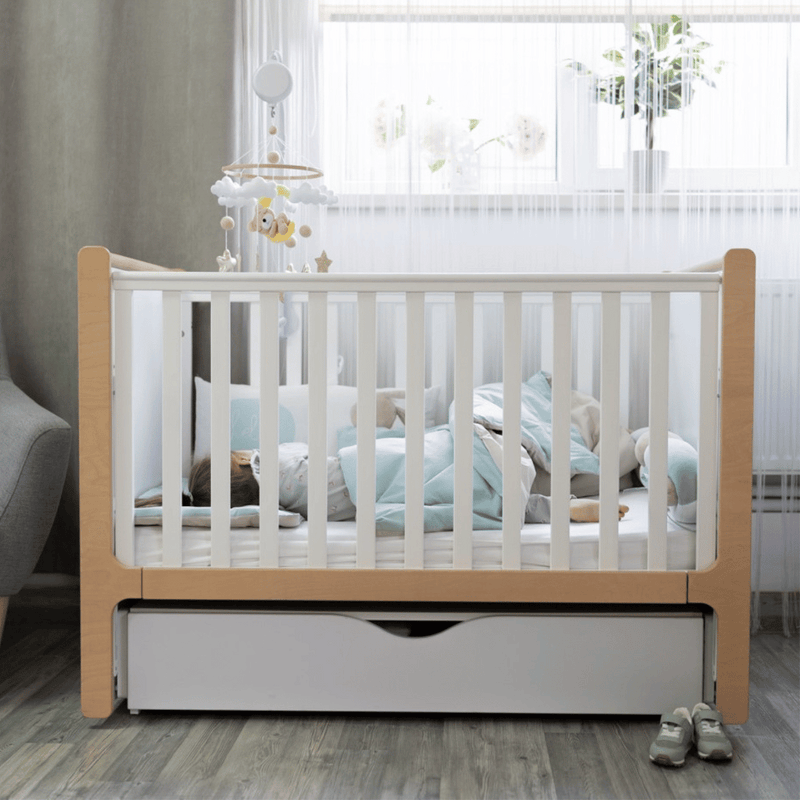 Lettino per bambini Markito Gekko Kids 120x60. Colore: bianco- legno naturale