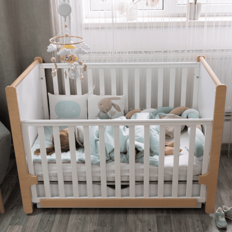 Lettino per bambini Markito Gekko Kids 120x60. Colore: bianco- legno naturale