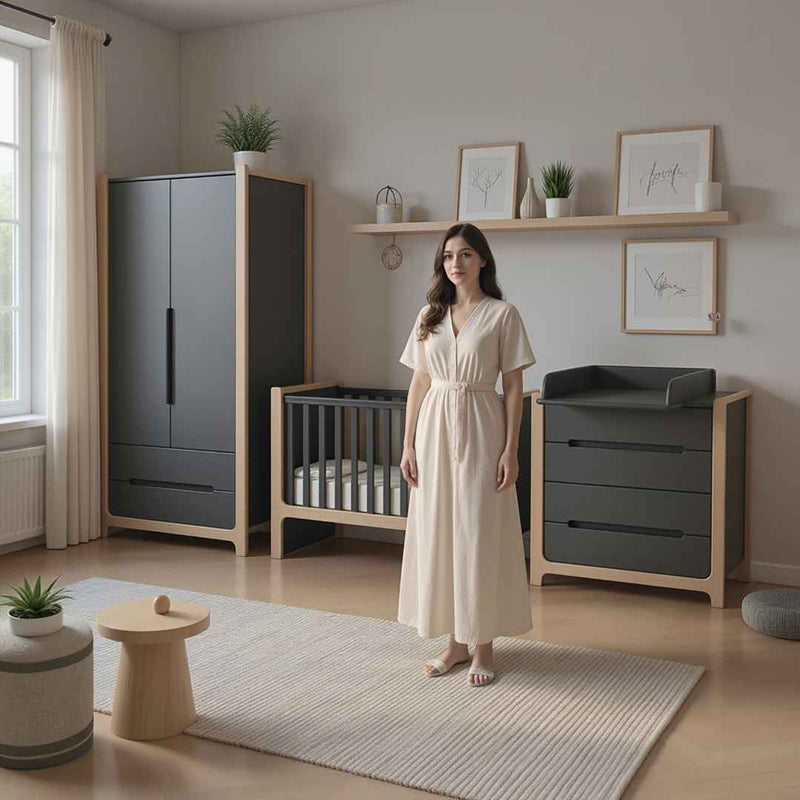 Lettino per bambini Markito Gekko Kids 120x60. Colore: grigio scuro - legno naturale