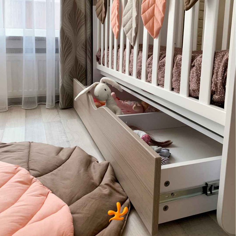 Meccanismo a dondolo Gekko. Adatto per lettini Belitto. Con cassetto portaoggetti. Colore: bianco