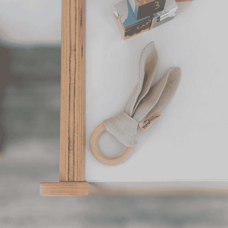 Cassettiera per bambini Markito Gekko Kids, 90x53x86 cm. Colore: bianco - legno naturale