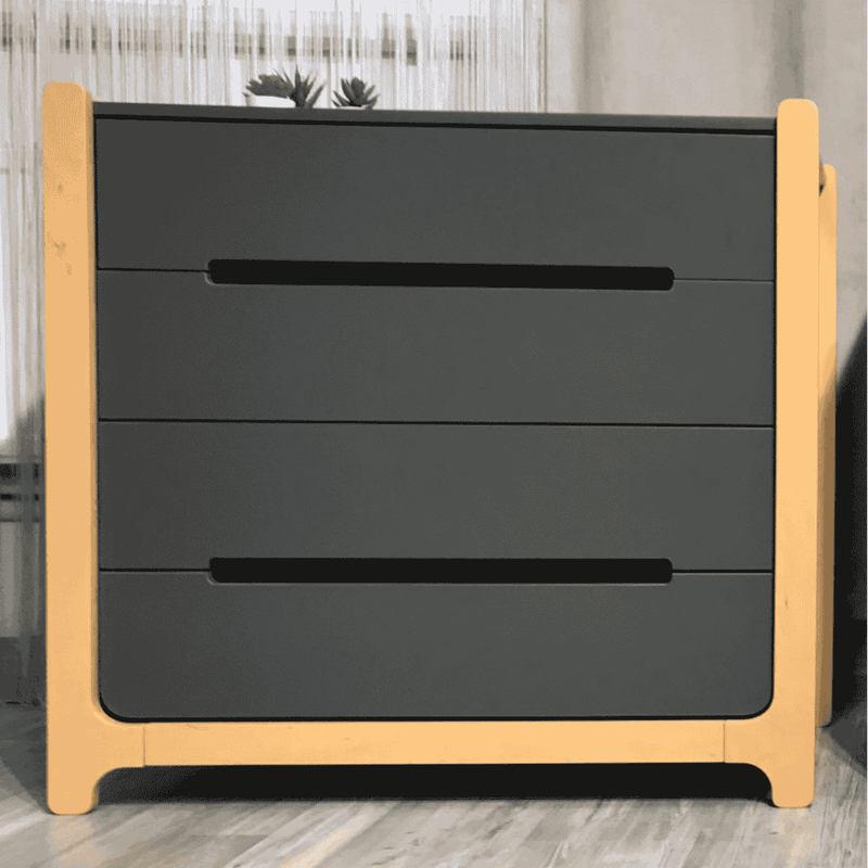 Cassettiera per bambini Markito Gekko Kids, 90x53x86 cm. Colore: grigio scuro - legno naturale