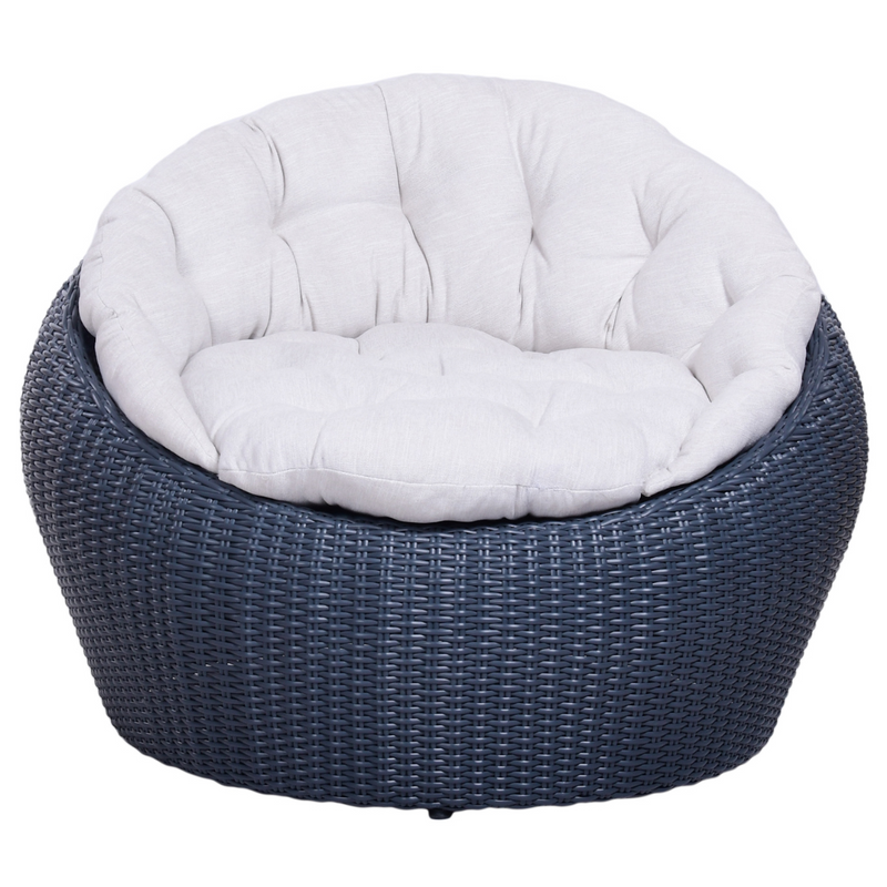 Grande poltrona in rattan sintetico PANDORA. Rattan di colore grafite. Cuscini di colore grigio.