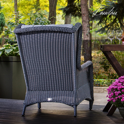 Grande poltrona in rattan sintetico LONDON. Colore: grafite