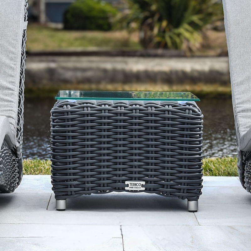 Tavolo in rattan sintetico BALI.