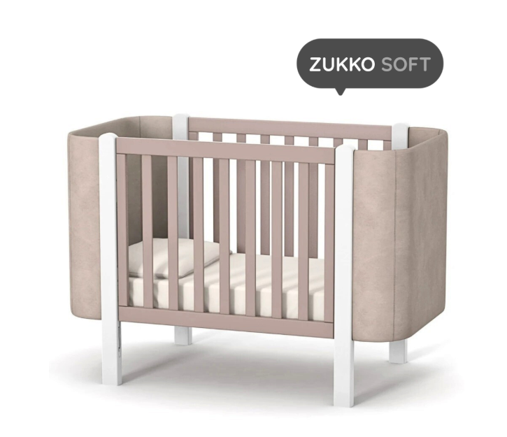 Lettino per neonati affiancabile al letto Zukko Soft Gekko 120x60. Crescita modulare – dotata di funzione di trasformazione. Può essere utilizzata con ruote oppure con meccanismo a dondolo per favorire il sonno. Colore beije e bianco.