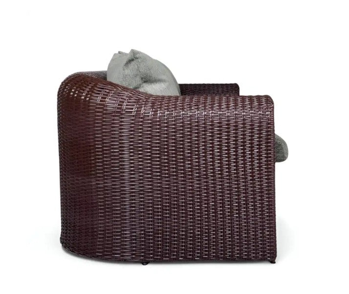 Grande divano a tre posti intrecciato in rattan sintetico AMPIR. Colore: marrone